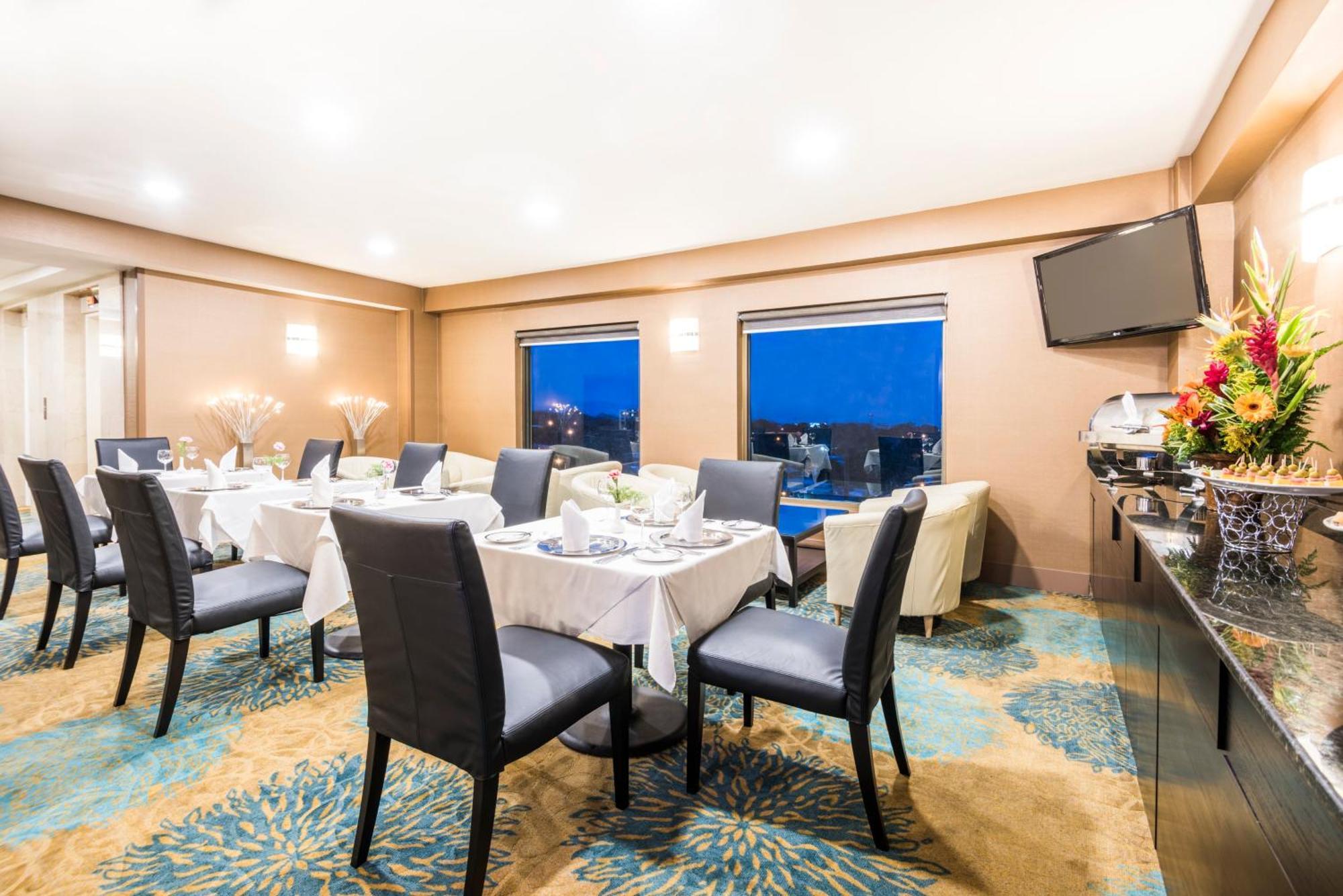 Holiday Inn Convention Center By Ihg Managua Ngoại thất bức ảnh