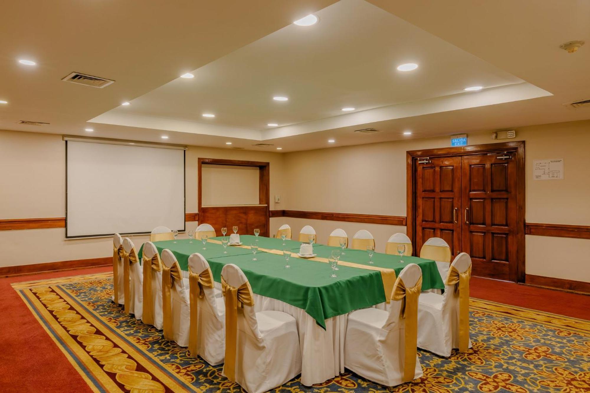 Holiday Inn Convention Center By Ihg Managua Ngoại thất bức ảnh